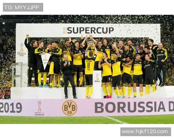 德甲榜首大战：拜仁慕尼黑力克多特蒙德，稳居领先优势