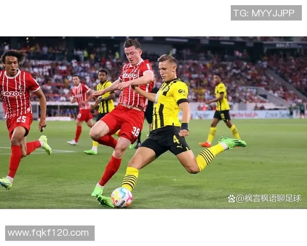 多特主场胜弗赖堡，领头羊拜仁难逃追击压力