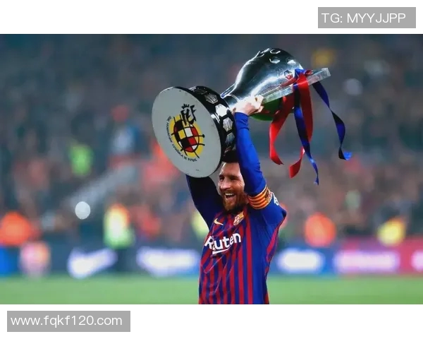 梅西入选西甲年度最佳阵容，助力巴萨蝉联联赛冠军