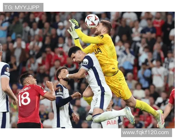 热刺主场惨败，巴黎圣日耳曼豪取客场胜利，欧冠之旅悬念重重